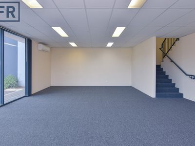 1/28 Hammond Road, Cockburn Central