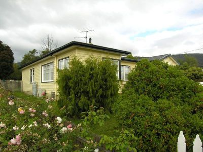 16 Oak Street, Huonville