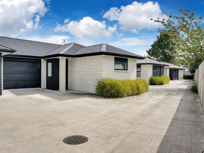 2 / 11 Forster Avenue, Hillcrest