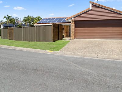 17 Frankston Court, Robina