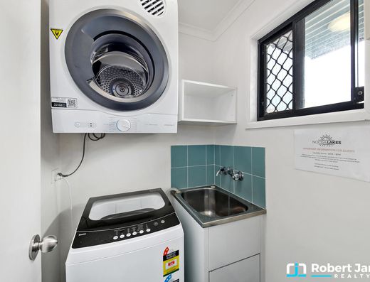 PREMIUM POSITION - DUAL KEY APARTMENT WITH VIEWS image 15