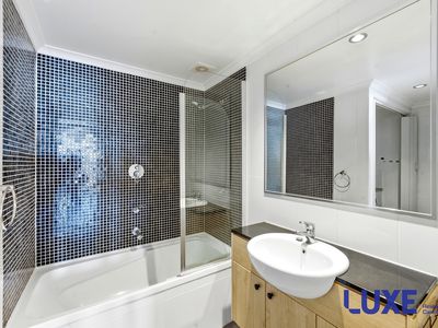35 / 66 Allara Street, City