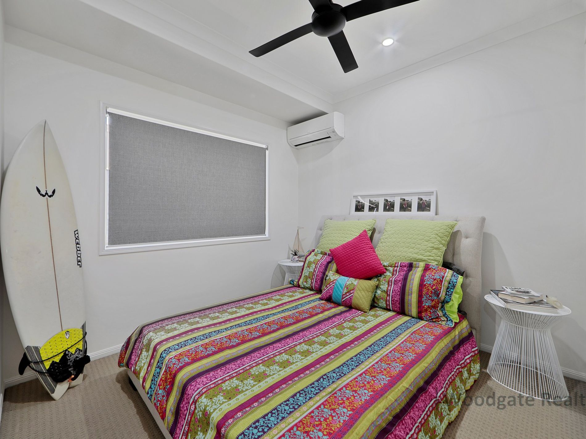 9 Sunset Avenue, Woodgate
