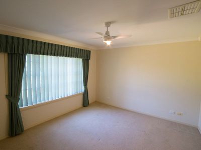 2 Brian Hambly Place, Dubbo