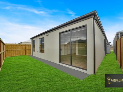 12 Beveridge Circuit, Armstrong Creek