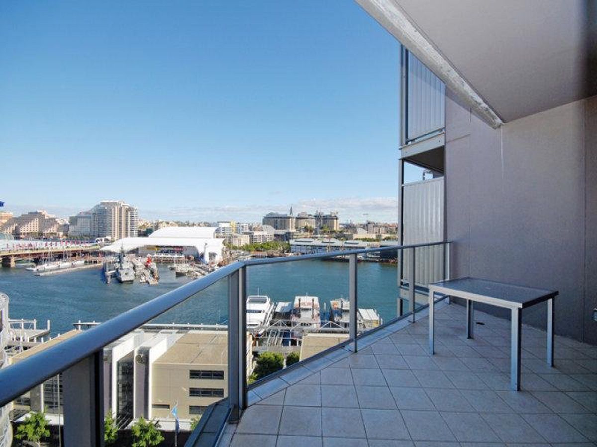 N1301 / 23 Shelley St, Sydney