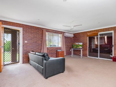 8 Poinciana Avenue, Taranganba