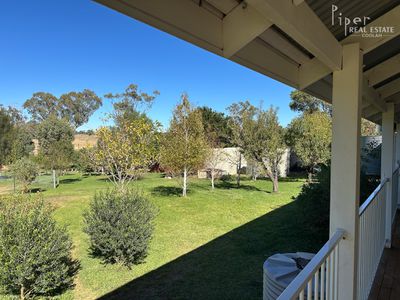 The Old School House / 75 Denham Street, Leadville via, Dunedoo