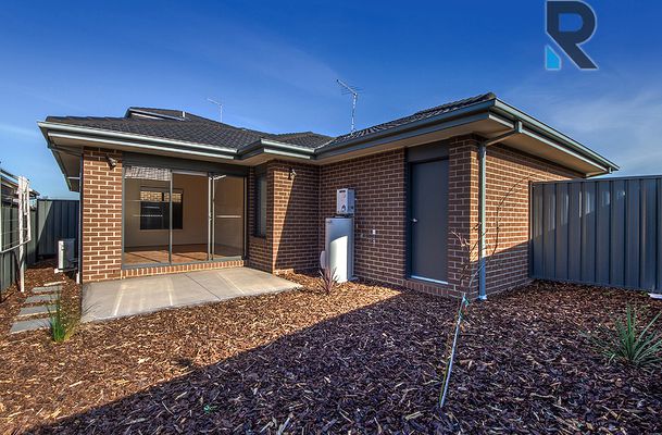 37 Vantage Boulevard, Craigieburn