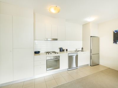 16 / 3A Stornaway Road, Queanbeyan