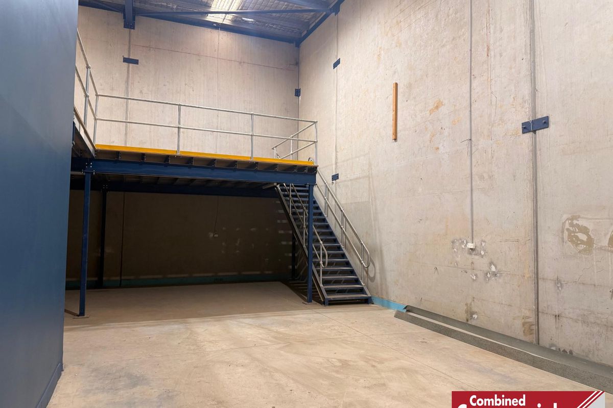 13 / 15 McPherson Road, Smeaton Grange