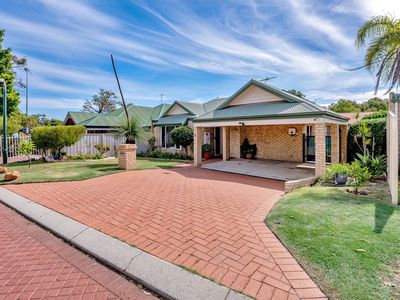 8 RAMSAY PLACE, Bibra Lake