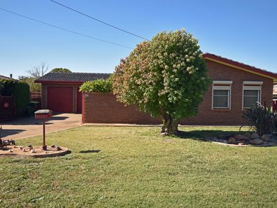 26 Howard Avenue, Dubbo
