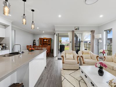 34 McIntosh Street, Westbrook