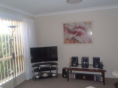 4 / 5 John Brass Court, Dubbo