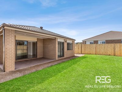 21 JACANA DRIVE, St Leonards