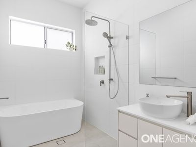 77b Elizabeth Drive, Vincentia
