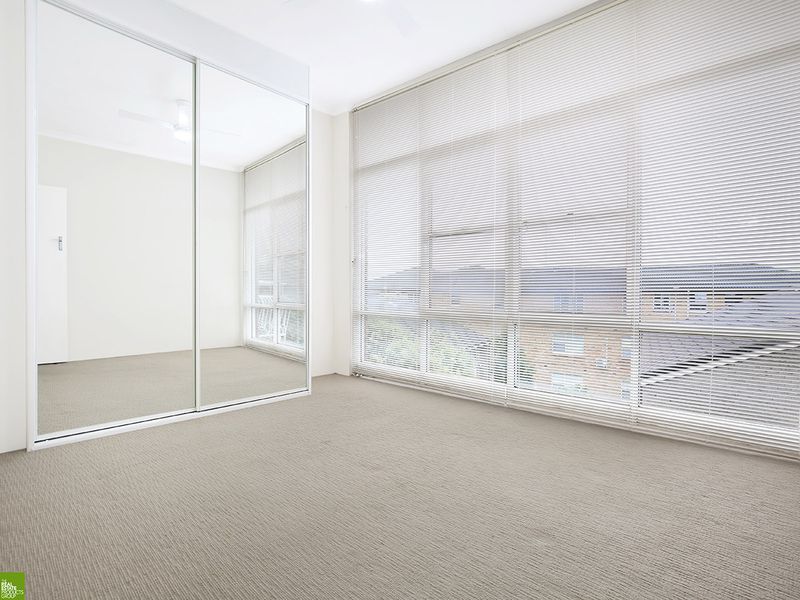 8 / 61 Smith Street, Wollongong
