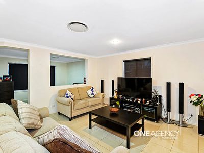 21 Carisbrook Cct, Forest Lake