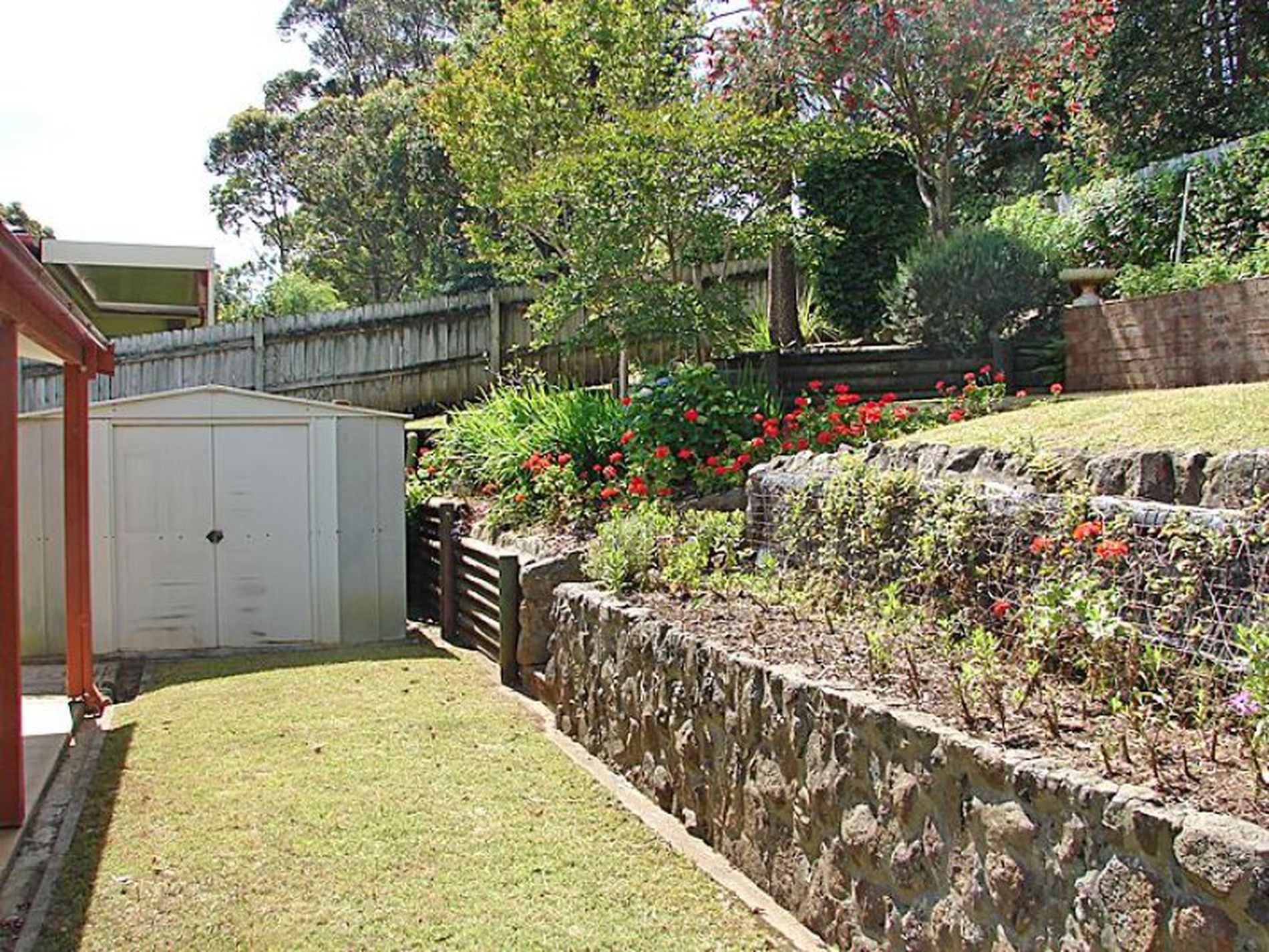 62 Valley Drive, Mollymook
