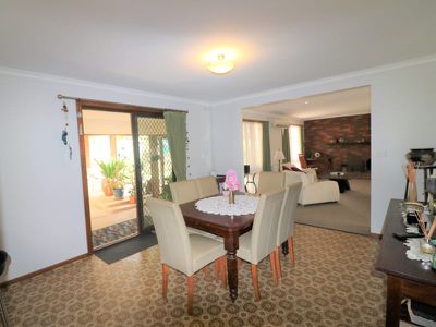 19 Corio St, Murchison