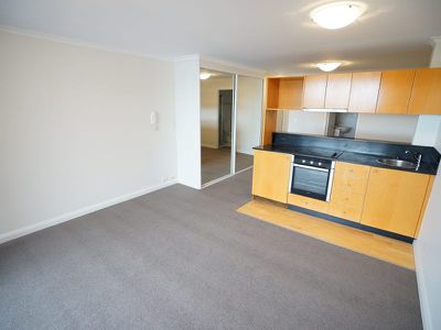 1004 / 508 Riley Street, Surry Hills
