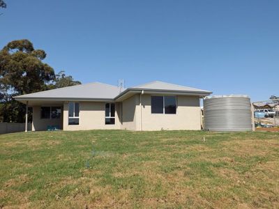 46 Royal Mantle Drive, Ulladulla