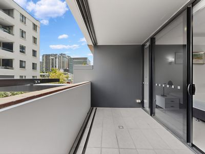 2003 / 9 Edmondstone Street, South Brisbane