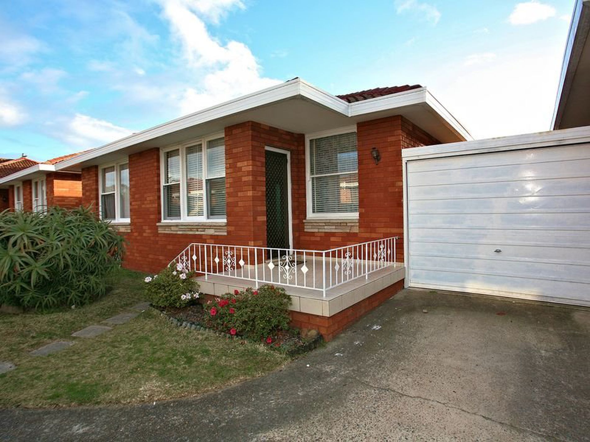 6 / 12 George Street, Eastlakes