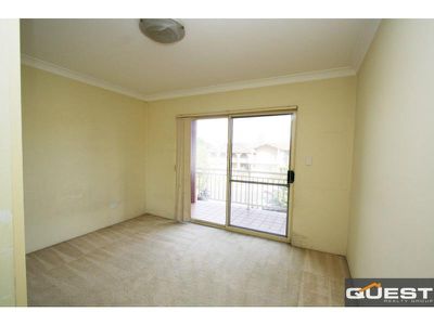 6 / 3-5 Shenton Avenue, Bankstown