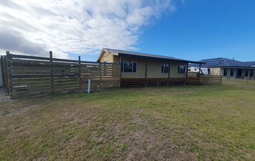 39 Llila Crescent, Nene Valley