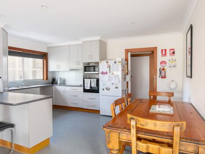 33 High Street, Longford