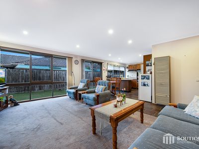 41 Grove End Road, Endeavour Hills