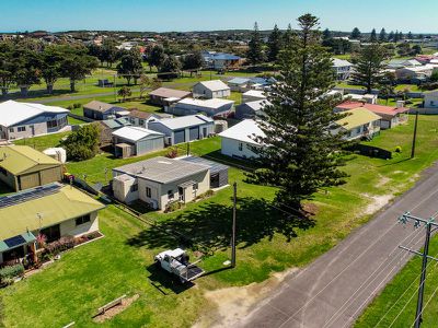 38 Foster Street, Beachport