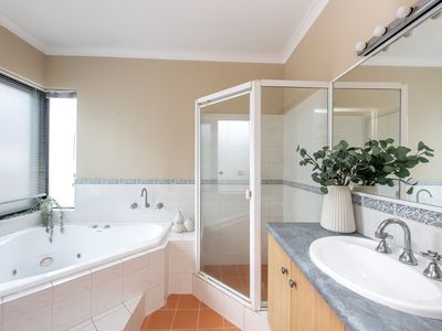 1/16 Kinsella Street, Joondanna