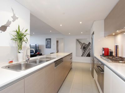 1606 / 96 Bow River Crescent, Burswood