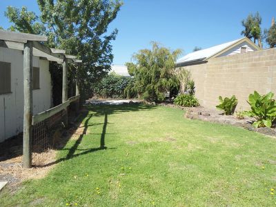 29 Girton Crescent, Manifold Heights