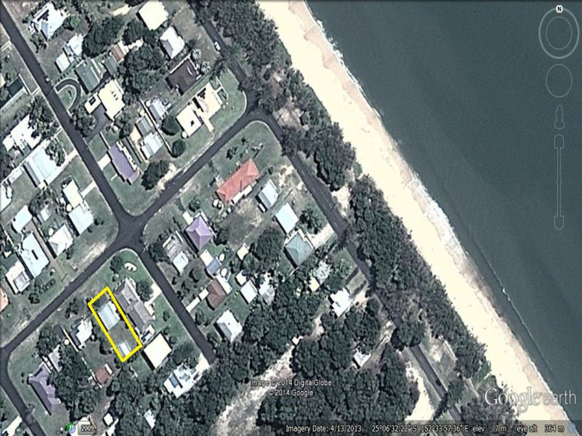 12 Fifth Avenue, Woodgate