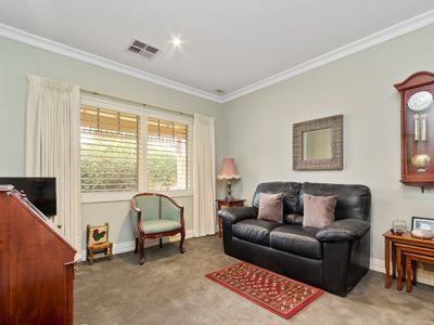 16b Birchwood Ave, Woodlands