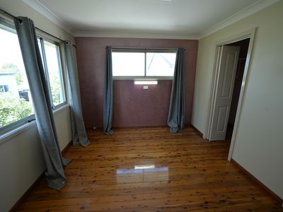 83 High Street, Parkes