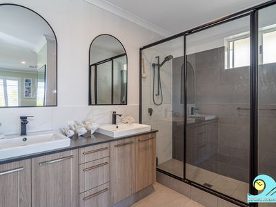 163 Myrlea Trail, Alkimos