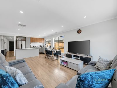 10 Kite Street, Deanside