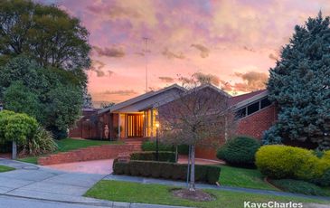 6 Hepburn Court, Berwick