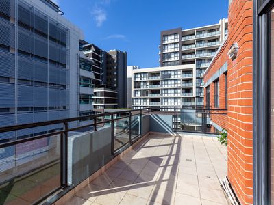 82 / 6-12 Carrington Ave, Hurstville