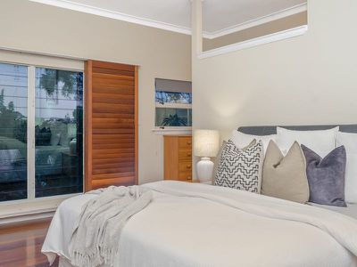 35 Regency Street, Brighton