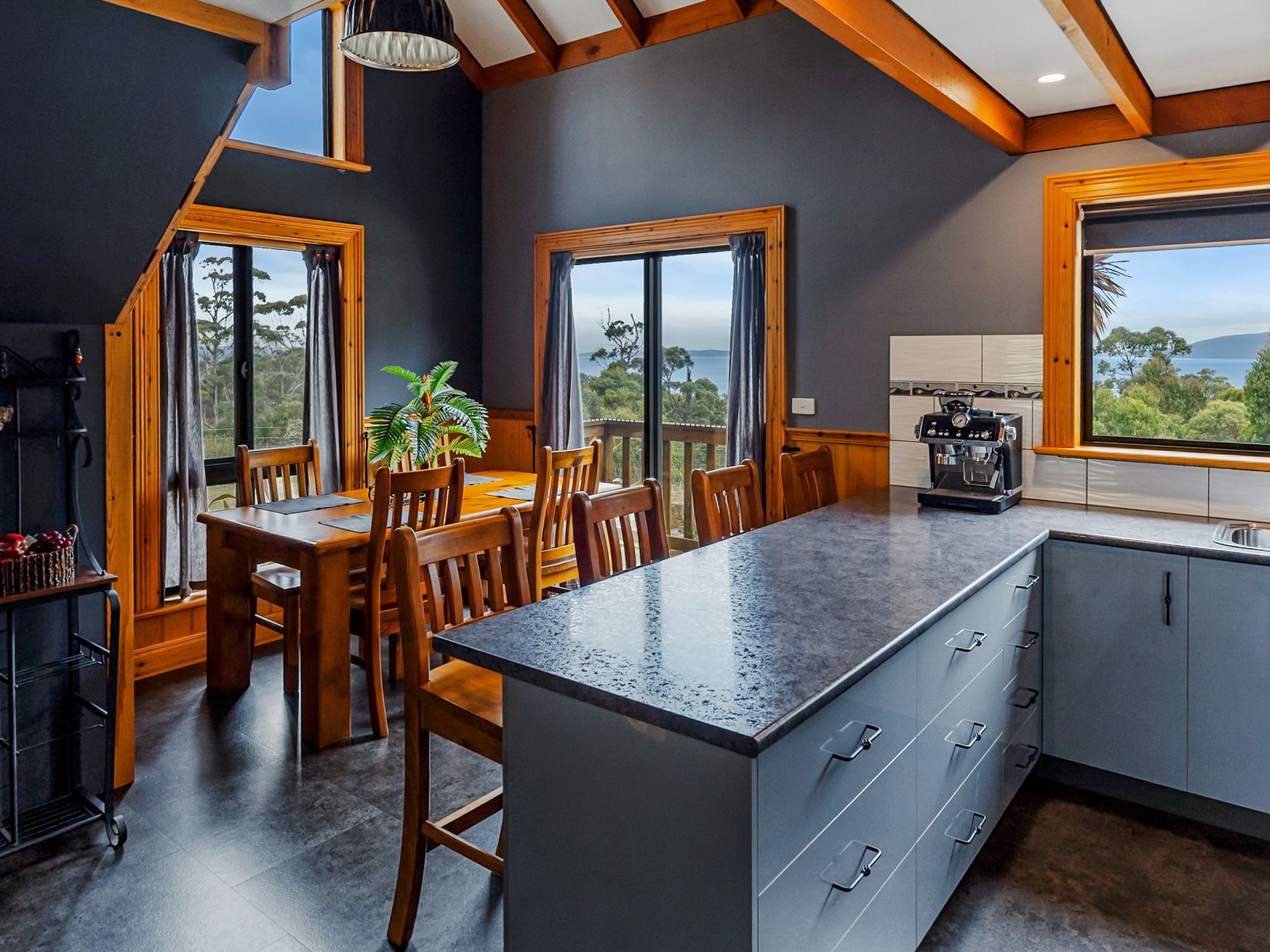 100 Scarrs Road, Garden Island Creek