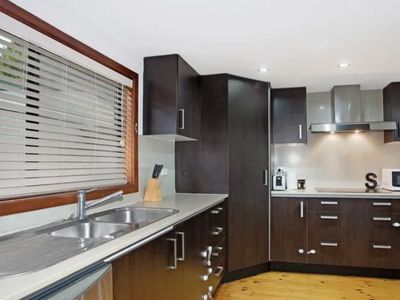 5 Leura Road, Auburn