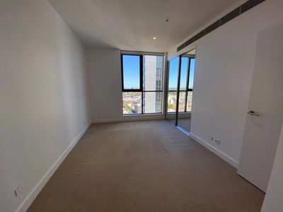 2708 / 82 Hay Street, Haymarket
