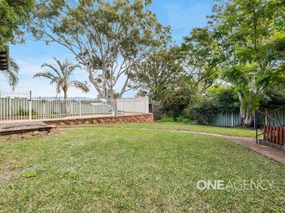 15 Reeves Way, Dapto