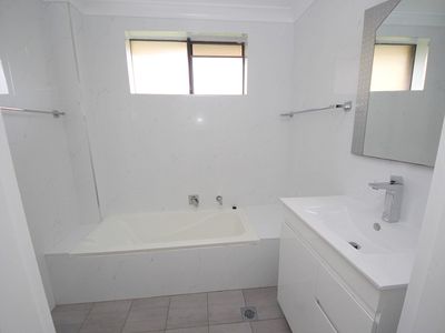 27 / 24 Sir Joseph Banks Street, Bankstown